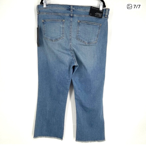 Veronica Beard Medium Blue Boot Cut Jeans - Picture 8 of 9